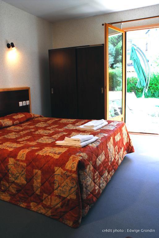 Les Hirondelles Hotell Orcines Rom bilde